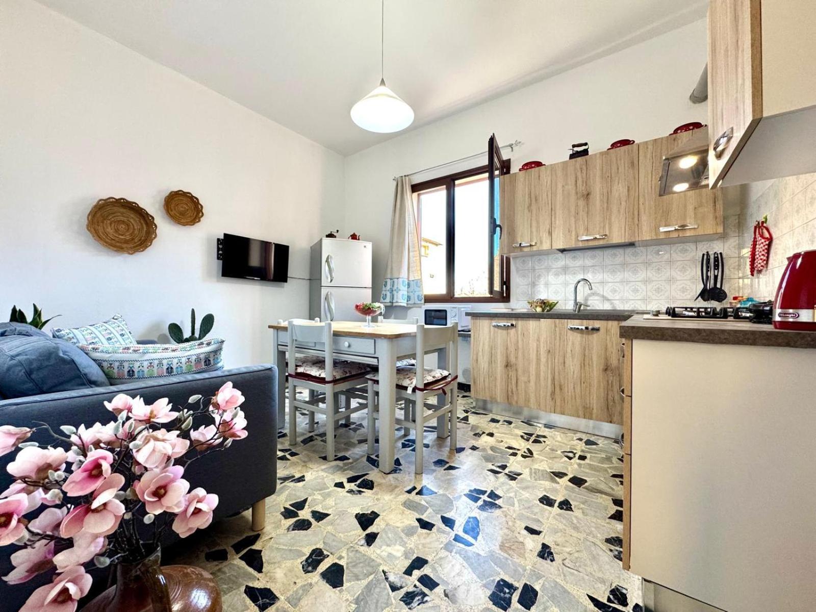 Orchid House Appartement Bari Sardo Buitenkant foto